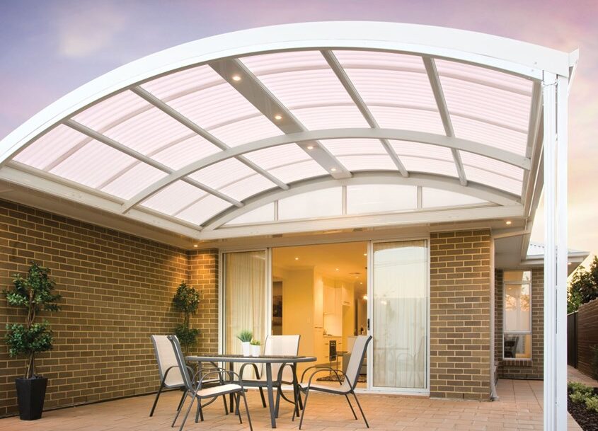 Read more about the article Stratco – Curved Roof